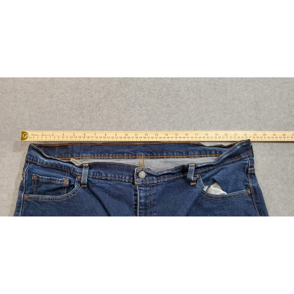 Levi's 550 Men's Jeans‎ 48x30 Loose Straight Leg, Relaxed Fit, Medium Wash